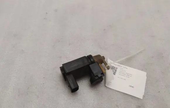 Volvo XC90 Turbo solenoid valve 31339808