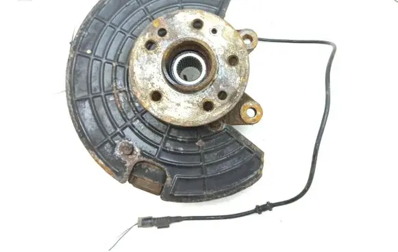Mercedes-Benz ML W163 Front wheel hub A93011635644
