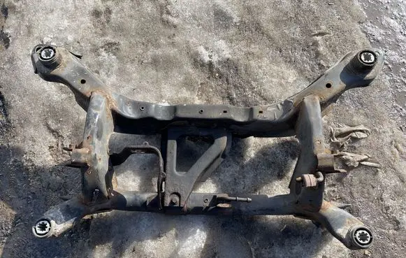 Volvo XC60 Rear subframe 