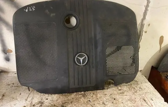 Mercedes-Benz E W212 Engine cover (trim) 0102167 171504 10102167