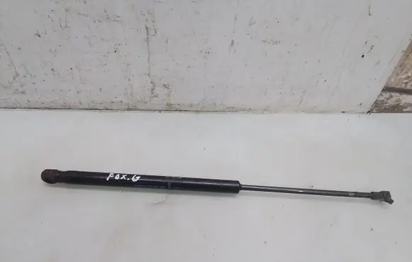 Volkswagen Fox Tailgate/trunk strut/damper