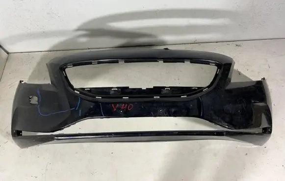 Volvo V40 Front bumper