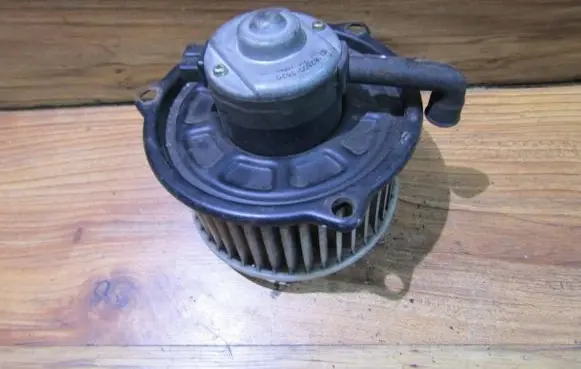 Mazda 626 Heater fan/blower 1625003520
