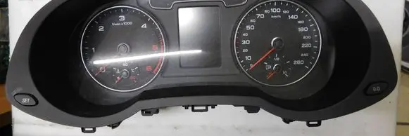 Audi Q3 8U Speedometer (instrument cluster) A2C85745600 8U0920930G VD104826