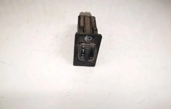 Toyota Avensis T220 Headlight level height control switch