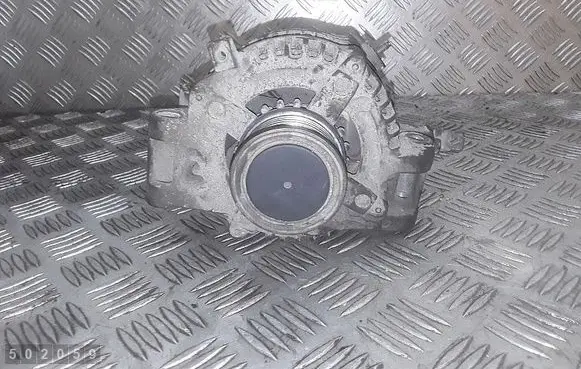 Toyota Corolla Verso E121 Generator/alternator
