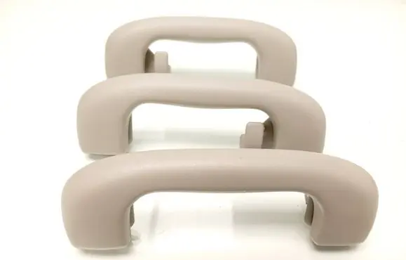 Opel Mokka X A set of handles for the ceiling 