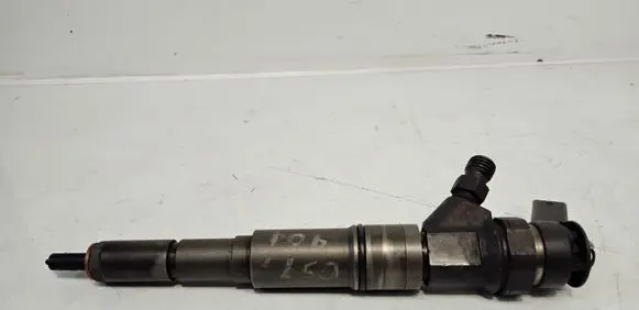 Fuel injector