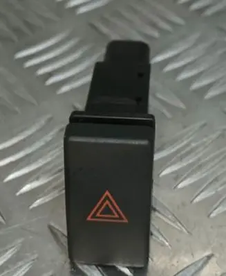Toyota Avensis T250 Hazard light switch 157963