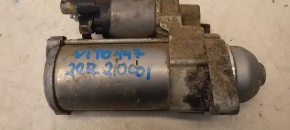 Mercedes-Benz Vito Viano W447 Starter motor A6549061600