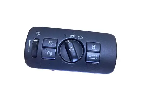 Volvo V70 Light switch 30739415
