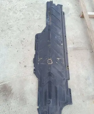 Mercedes-Benz E W213 Side bottom protection A2136805103 A2136800100