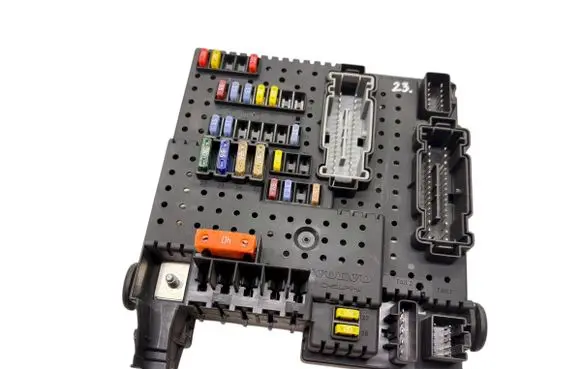 Volvo V70 Fuse module 30786646