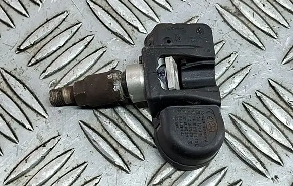 Mercedes-Benz Sprinter W906 Tire pressure sensor A0009057200