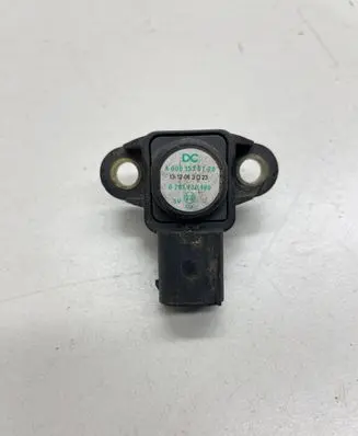 Mercedes-Benz ML W166 Air pressure sensor A0061539728