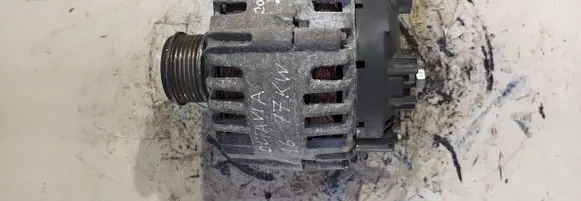 Skoda Octavia Mk2 (1Z) Generator/alternator 03L903023A