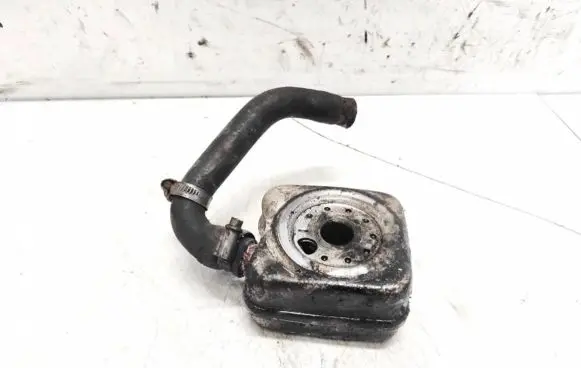 Audi A4 S4 B5 8D Engine oil radiator 