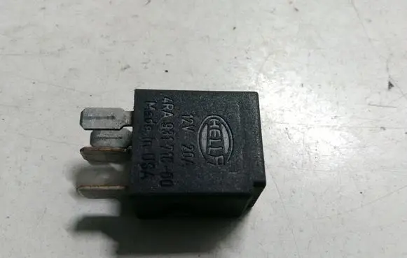 Mercedes-Benz E W211 Other relay 0025421119