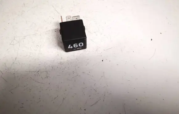 Volkswagen Touran I Other relay 1k0951253a v23134-j52-x430
