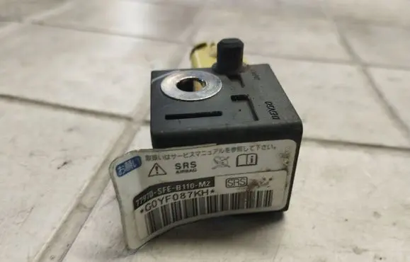 Honda FR-V Airbag deployment crash/impact sensor 77970SFEB110M2