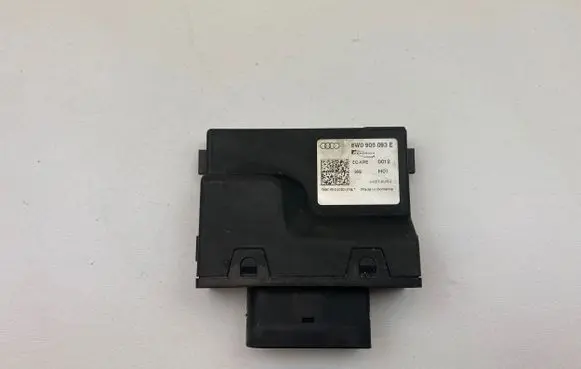 Audi A4 S4 B9 8W Fuel injection pump control unit/module 8W0906093E