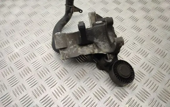 Audi Q7 4L Power steering pump mounting bracket 059145169AA 059145201F