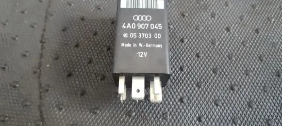 Audi A6 S6 C4 4A Other relay 4A0907045 05370300