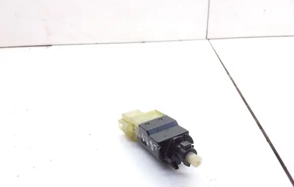 Mercedes-Benz Sprinter W906 Brake pedal sensor switch A0015456709