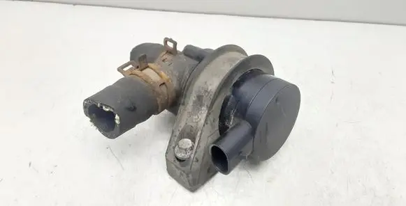 Volvo V50 Electric auxiliary coolant/water pump 703715000