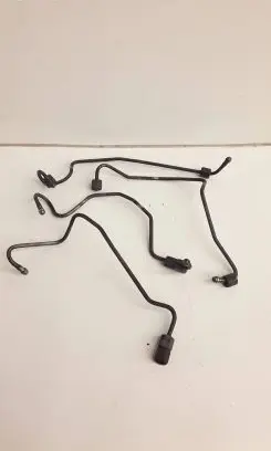 Toyota Land Cruiser (BJ70) Fuel injector wires 