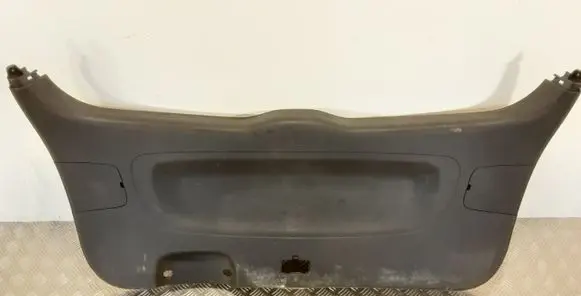 KIA Sorento Tailgate trim