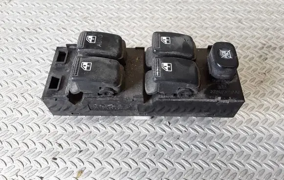 Hyundai Getz Electric window control switch 3274951000