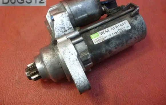 Volkswagen Golf V Starter motor 02T911023S