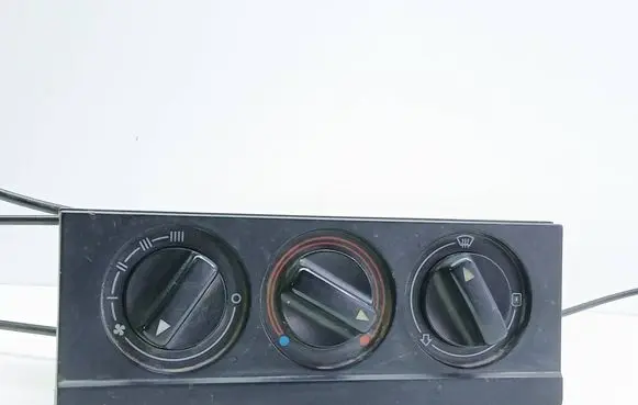Audi 80 90 B3 Climate control unit 893819073B