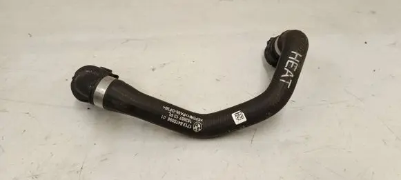 BMW i4 Engine coolant pipe/hose 8475696