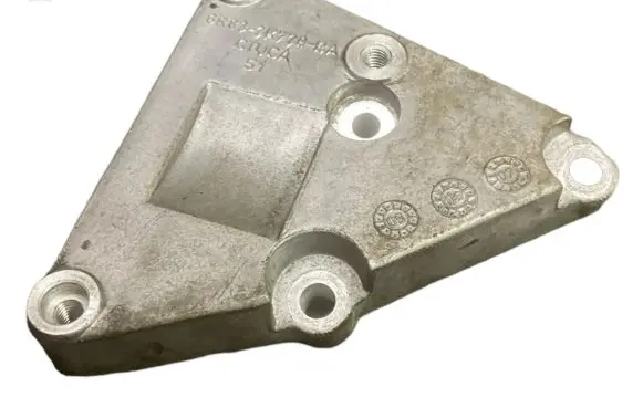 Jaguar XF Power steering pump mounting bracket 6R833K738BA