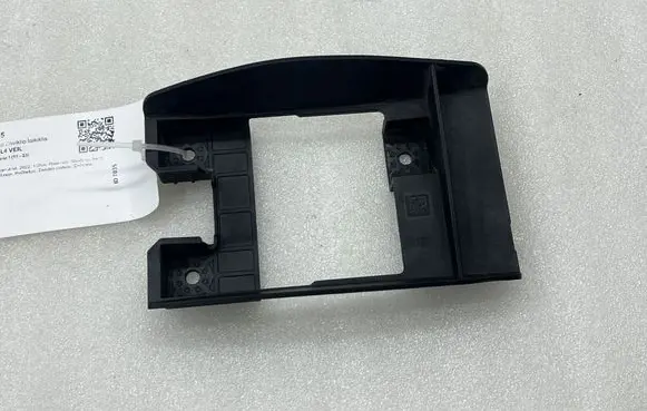 Hyundai Kona I Distronic sensor bracket R0016064