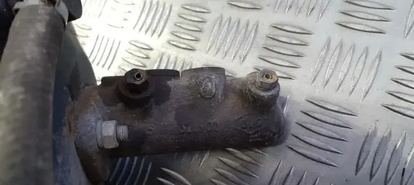 Renault Megane I Master brake cylinder 311901 5311901016