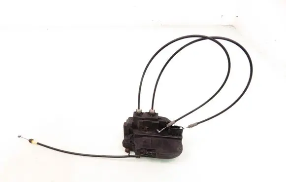 Nissan Maxima A34 Rear door lock