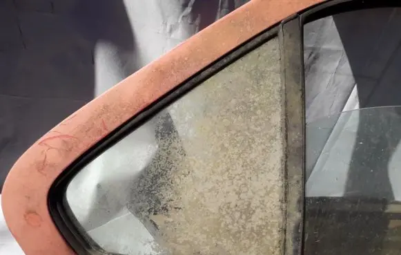 BMW 3 E36 Rear vent window glass 