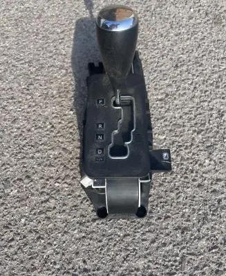 Dodge Nitro Gear shifter/selector 52109818AF