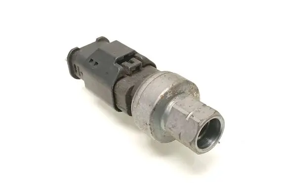 Peugeot RCZ Air conditioning (A/C) pressure sensor 9647971280