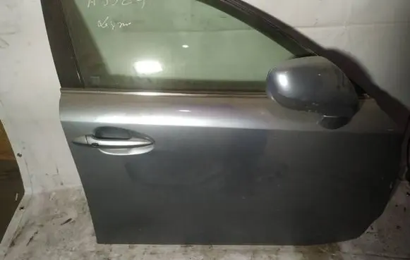 Lexus IS 220D-250-350 Front door pilkos