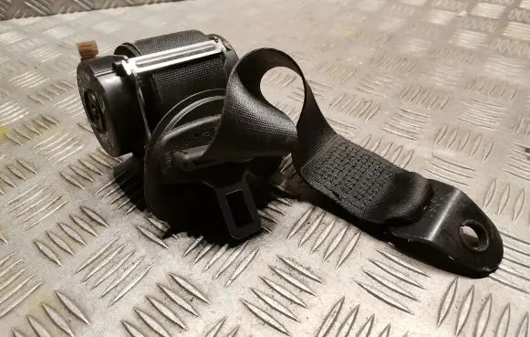 Mini One - Cooper Coupe R56 Rear seatbelt 2751402