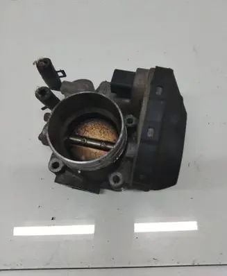 Volkswagen Golf IV Throttle valve 06A133062A 2821