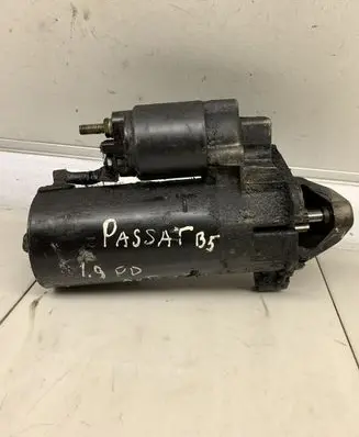 Volkswagen PASSAT B5 Starter motor