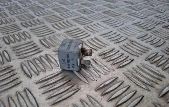 Audi A4 S4 B5 8D Other relay 443951253K