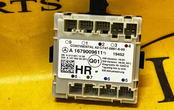 Mercedes-Benz E AMG W213 Door control unit/module A1679009611