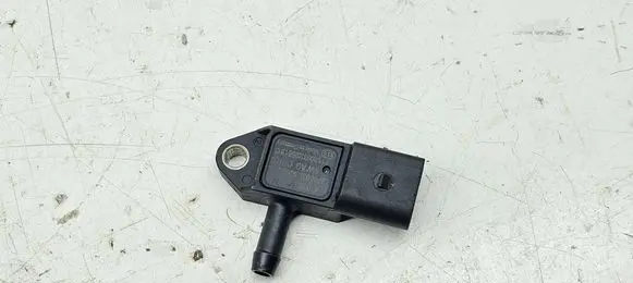 Volkswagen Transporter - Caravelle T5 Exhaust gas pressure sensor 03L906051A 111209T225618C