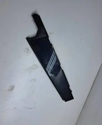 Volkswagen PASSAT B8 Rear door window/glass frame 3G0839902T